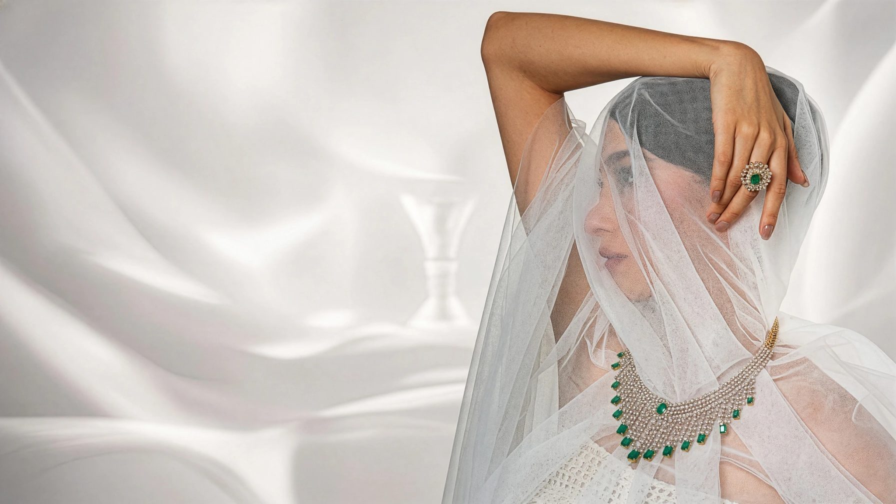 Shahzadi Emerald Bib Necklace view 2